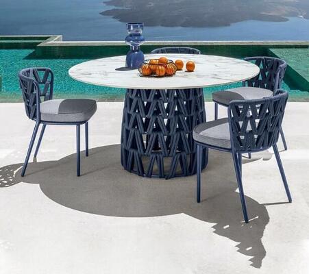 Good price Outdoor table and chair made with weather resistant UV resistant rattan/rope and aluminum frame built for gardens courtyards and villas online